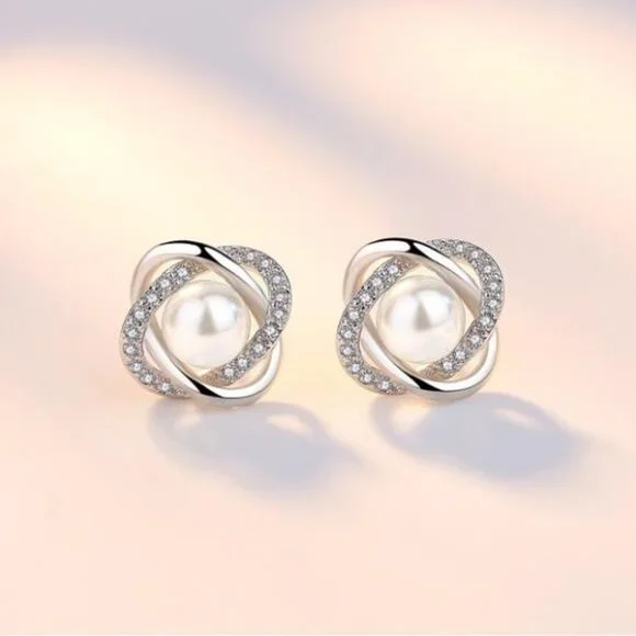 925 Sterling Silver Pearl Diamond Stud Earrings - Picture 3 of 6
